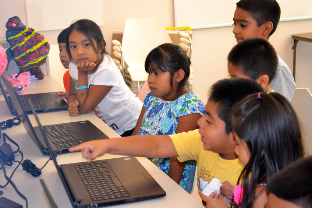2016-8-11_GenNx_Laptops2